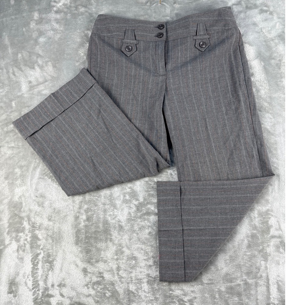 R.Q.T. Petite Women Grey Pinstripe Wide Leg Cuffed Trousers Size 8P Business‎